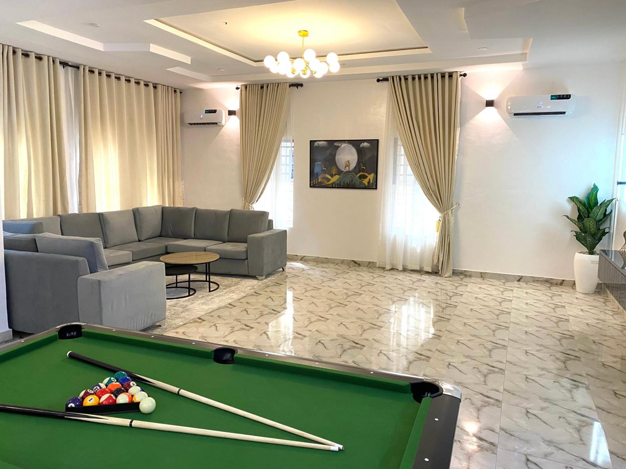 דירות Luxe Haven לקי מראה חיצוני תמונה