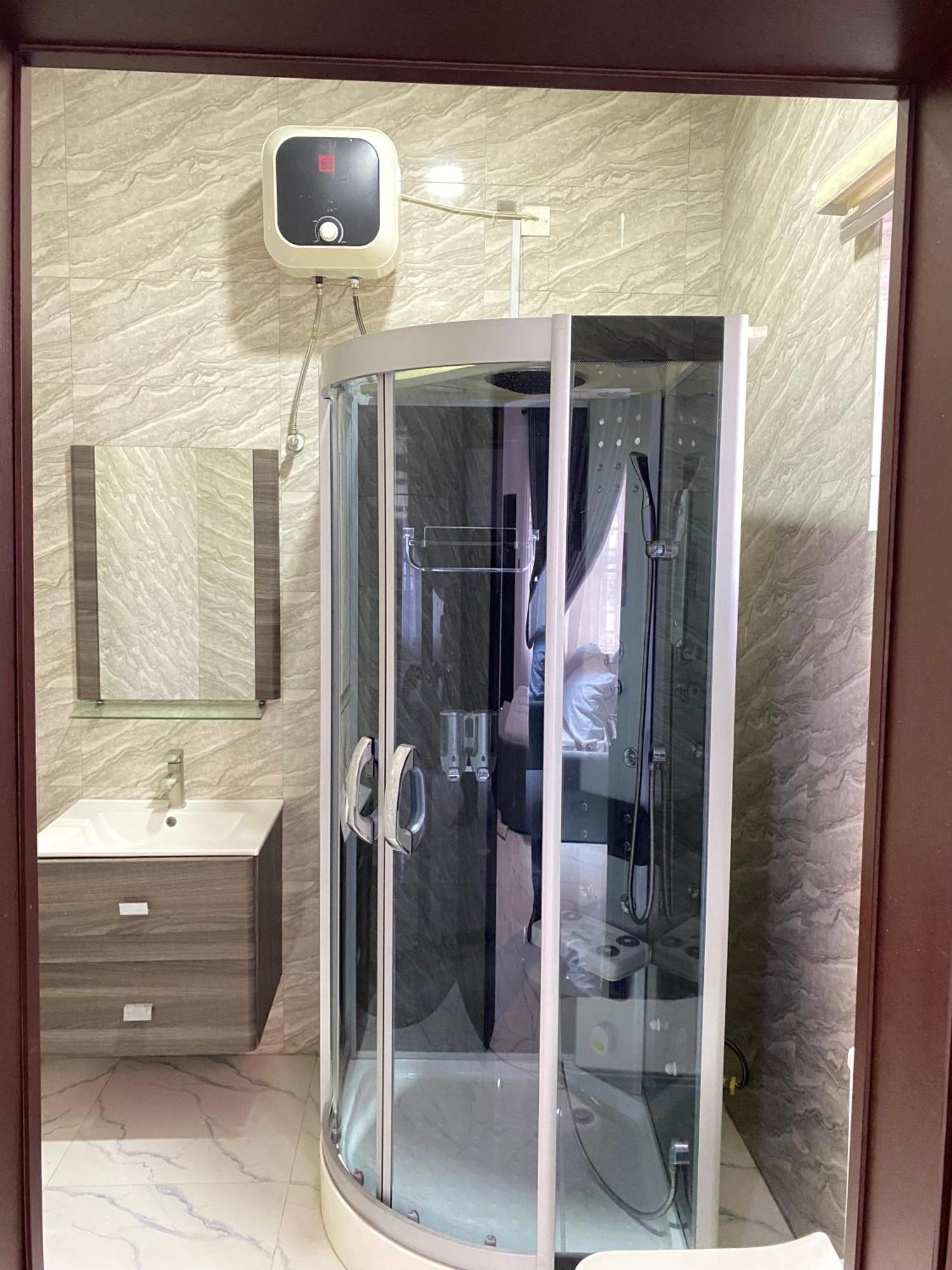 דירות Luxe Haven לקי מראה חיצוני תמונה